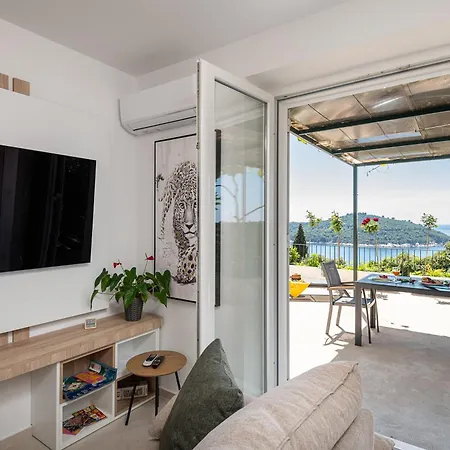 Breeze Apartment *